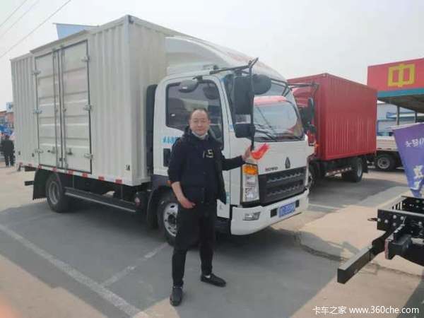 喜提豪沃王轻卡 淄博汽车服务的实力见证与辉煌时刻